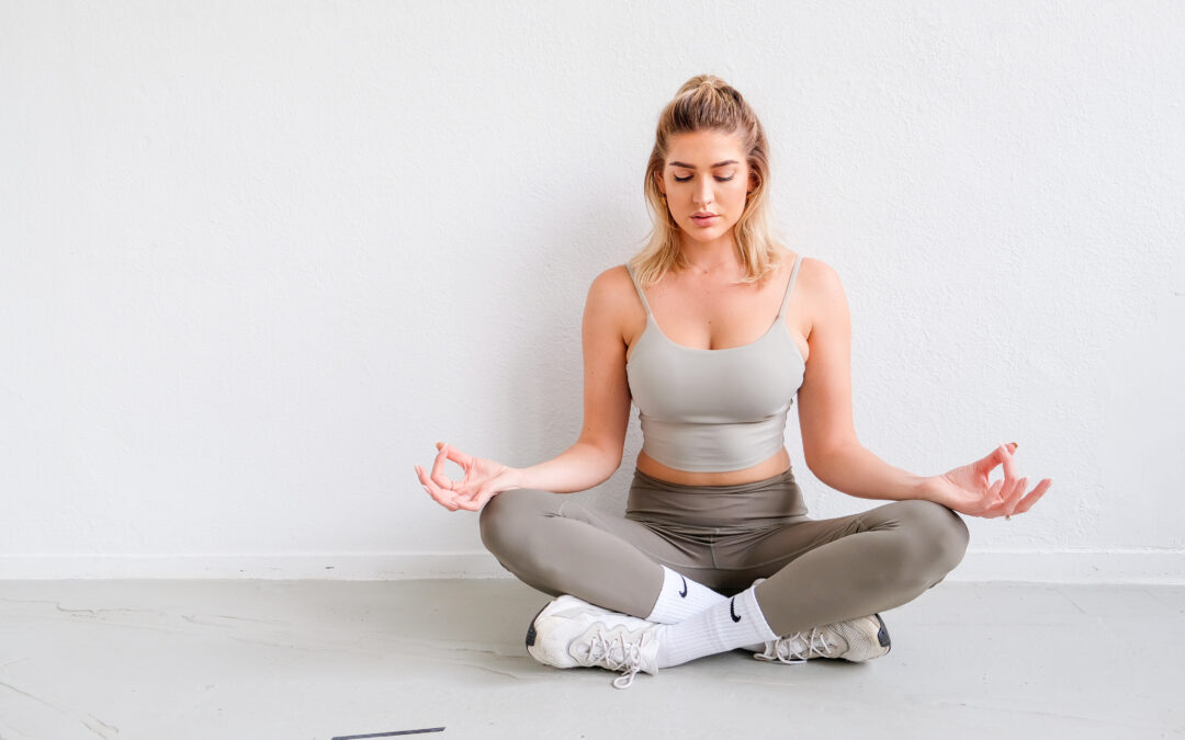 5 redenen waarom jij yoga moet toepassen in je dagelijkse routine ..